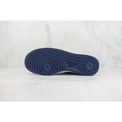 Supreme x The North Face x Nike Air Force 1 Low "Off White/Navy Blue" фото № 8 Supreme x The North Face x Nike Air Force 1 Low "Off White/Navy Blue" фото № 8