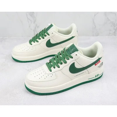 The North Face x Nike Air Force 1 Low "Wheat White/Pine Green" фото № 5