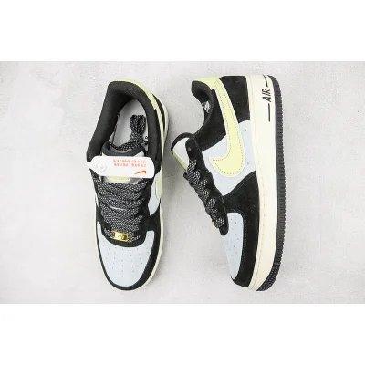 Nike Air Force 1 Low "Black/Neon Yellow Swoosh" фото № 6 Nike Air Force 1 Low "Black/Neon Yellow Swoosh" фото № 6