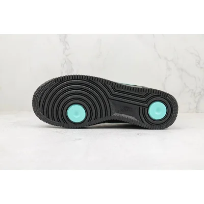 Tiffany & Co x Nike Air Force 1 Low "Joint Black/Tiffany Blue" фото № 8
