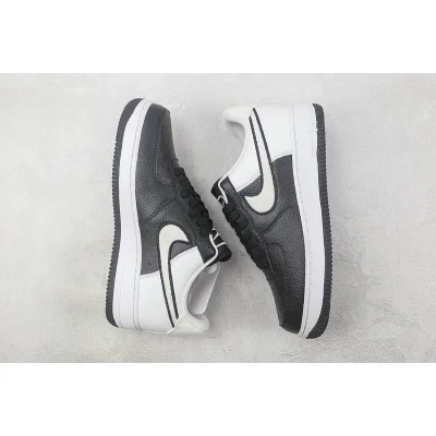 Nike Air Force 1 Low "Black/White Swoosh" фото № 6