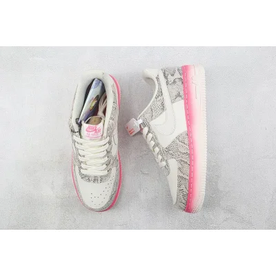 Nike Air Force 1 Low "Snakeskin" фото № 7 Nike Air Force 1 Low "Snakeskin" фото № 7