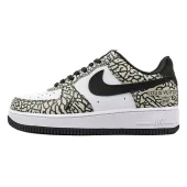 Nike Air Force 1 07 Low LV "Brown Khaki/Dark Grey"