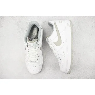 Nike Air Force 1 Low "40th Anniversary/White/Stone Gray" фото № 7