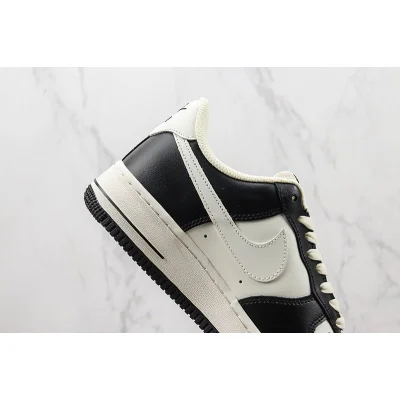 Nike Air Force 1 Low "Oreo/Black/White" фото № 3 Nike Air Force 1 Low "Oreo/Black/White" фото № 3