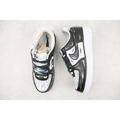 Nike Air Force 1 Low "Black Doodle/White" фото № 6 Nike Air Force 1 Low "Black Doodle/White" фото № 6