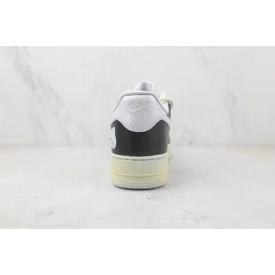 Nike Air Force 1 Low "The Nightmare Before Christmas Black/White" фото № 9