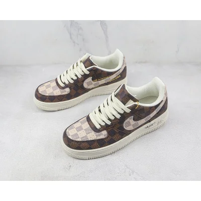 Louis Vuitton x Off-White x Nike Air Force 1 Low "Coffee" фото № 5 Louis Vuitton x Off-White x Nike Air Force 1 Low "Coffee" фото № 5