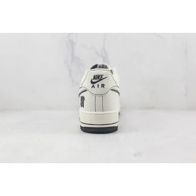 Undefeated x Nike Air Force 1 "Beige/Black 3M" фото № 9