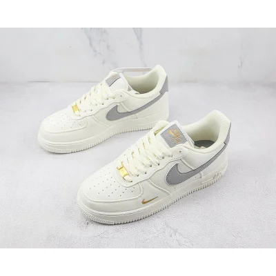Nike Air Force 1 Low "White/Cadet Grey/Gold Mini-Swoosh" фото № 5