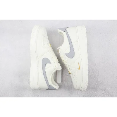 Nike Air Force 1 Low "White/Cadet Grey/Gold Mini-Swoosh" фото № 7