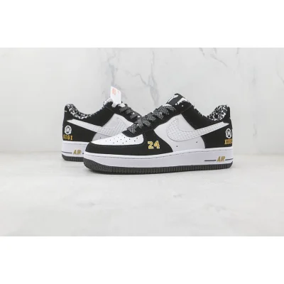 Nike Air Force 1 Low "Kobe White/Black/Metallic Gold" фото № 2