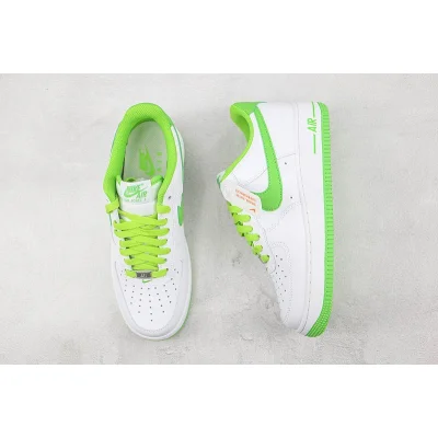 Nike Air Force 1 Low "Chlorophyll" фото № 6 Nike Air Force 1 Low "Chlorophyll" фото № 6