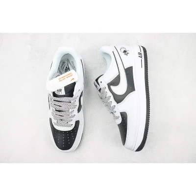 Nike Air Force 1 Low "Black and White" фото № 7 Nike Air Force 1 Low "Black and White" фото № 7