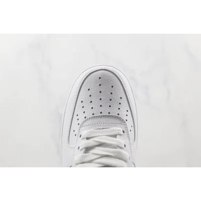 Nike Air Force 1 Low "White/3D Swoosh" фото № 4 Nike Air Force 1 Low "White/3D Swoosh" фото № 4