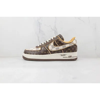 Louis Vuitton x Nike Air Force 1 Low "Monogram Brown" фото № 2 Louis Vuitton x Nike Air Force 1 Low "Monogram Brown" фото № 2