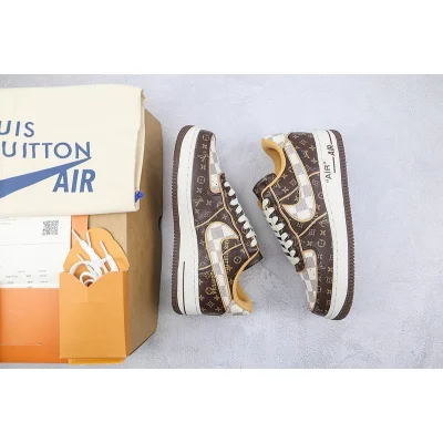 Louis Vuitton x Nike Air Force 1 Low "Monogram Brown" фото № 6 Louis Vuitton x Nike Air Force 1 Low "Monogram Brown" фото № 6