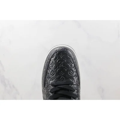 Louis Vuitton x Nike Air Force 1 Low "Black/White/Monogram" фото № 4
