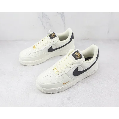 Nike Air Force 1 07 Low "Beige/Black/Gold" фото № 5