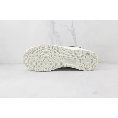 Nike Air Force 1 07 Low "Beige/Black/Gold" фото № 8