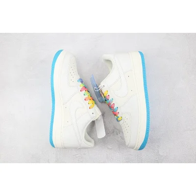 Nike Air Force 1 07 Low "Bubble Gum" фото № 6