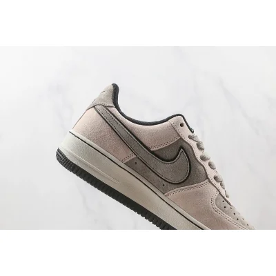 Nike Air Force 1 07 Low "Grey/Beige" фото № 4 Nike Air Force 1 07 Low "Grey/Beige" фото № 4