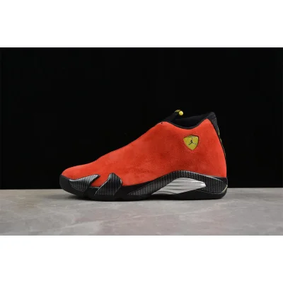 Nike Air Jordan 14 "Ferrari" фото № 2