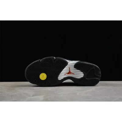 Nike Air Jordan 14 "Ferrari" фото № 4