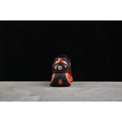 Nike Air Max Dn "Black/Orange" фото № 9