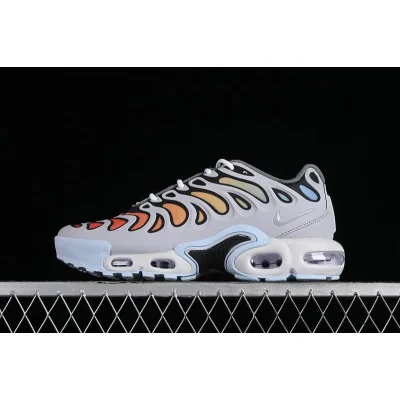 Nike Air Max Plus Drift "Light Smoke Grey" фото № 2 Nike Air Max Plus Drift "Light Smoke Grey" фото № 2