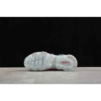 Nike Air VaporMax “Pure Platinum-University Red” фото № 4