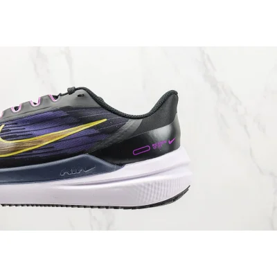 Nike Air Zoom Winflo 9 "Black/Gold Suede/Blackened Blue" фото № 4