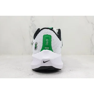 Nike Air Zoom Pegasus 40 "Oregon Track Club" фото № 9 Nike Air Zoom Pegasus 40 "Oregon Track Club" фото № 9