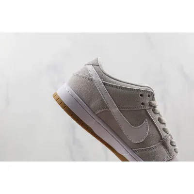 Nike Dunk Low "Grey Warriors" фото № 4 Nike Dunk Low "Grey Warriors" фото № 4