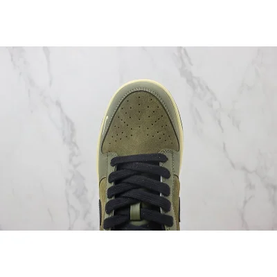 Undefeated x Nike Dunk Low "Olive Green/Black" фото № 4 Undefeated x Nike Dunk Low "Olive Green/Black" фото № 4