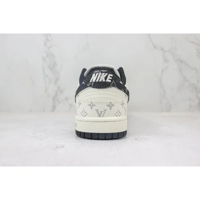 Louis Vuitton x Nike Dunk Low "Core Black/White/Silver Monogram" фото № 9 Louis Vuitton x Nike Dunk Low "Core Black/White/Silver Monogram" фото № 9