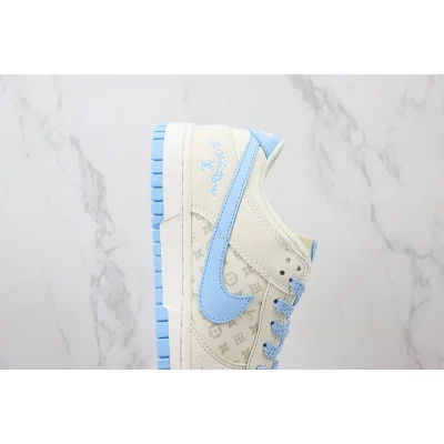 Louis Vuitton x Nike Dunk Low "Arctic Blue/White/Monogram" фото № 3