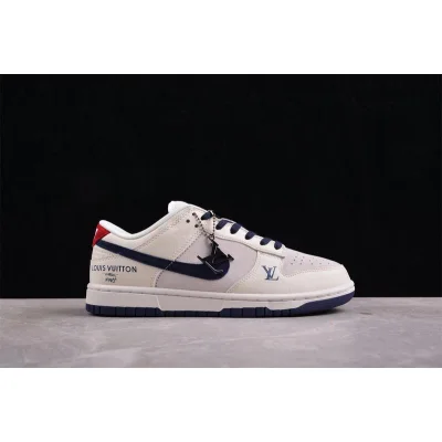 Louis Vuitton x Nike Dunk Low "White/Navy" фото № 8