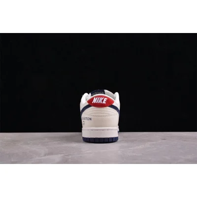 Louis Vuitton x Nike Dunk Low "White/Navy" фото № 2