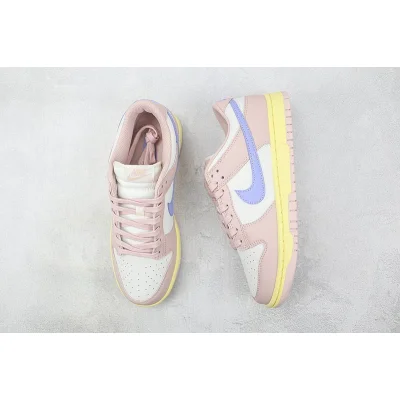 Nike Dunk Low "Pink Oxford" фото № 6 Nike Dunk Low "Pink Oxford" фото № 6