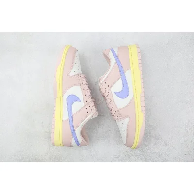 Nike Dunk Low "Pink Oxford" фото № 7 Nike Dunk Low "Pink Oxford" фото № 7