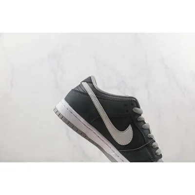 Nike SB Dunk Low J-Pack "Shadow" фото № 4 Nike SB Dunk Low J-Pack "Shadow" фото № 4