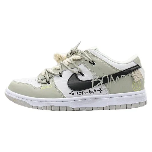 Nike Dunk Low "Green Bomb"