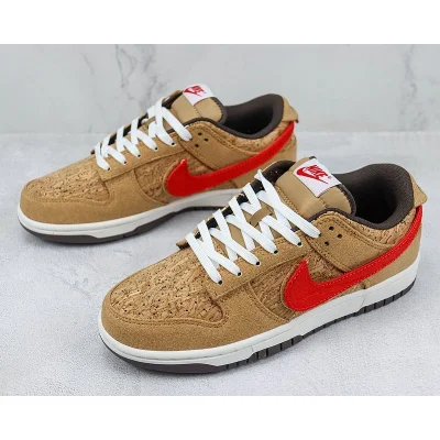 CLOT x Nike Dunk Low SP "Cork" фото № 5