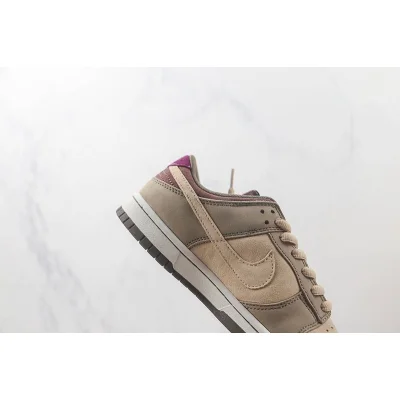 Otomo Katsuhiro x Nike SB Dunk Low "Simpsons" фото № 3