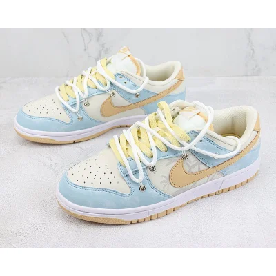 Nike SB Dunk Low "Sea Blue/Sand Yellow/White Lace Up" фото № 5 Nike SB Dunk Low "Sea Blue/Sand Yellow/White Lace Up" фото № 5