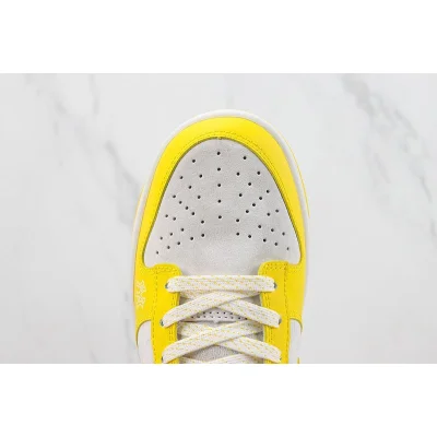 Nike Dunk Low "White/Yellow/Gold" фото № 4