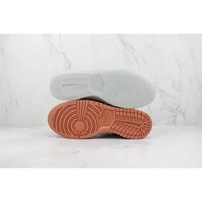 CLOT x Nike Dunk Low "What The" фото № 8