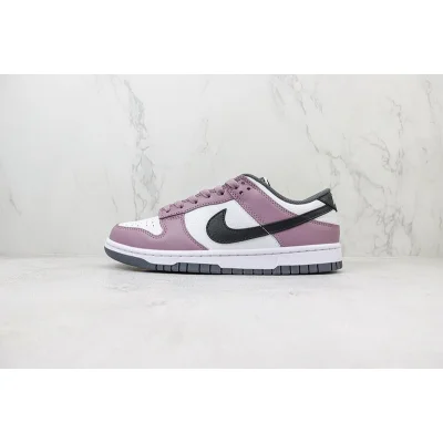 Naomi x Nike Dunk Low "White/Lilac/Grey" фото № 2