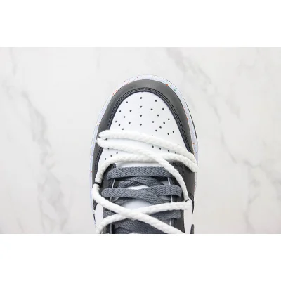 Nike Dunk Low "Moon/Off White/Black" фото № 4